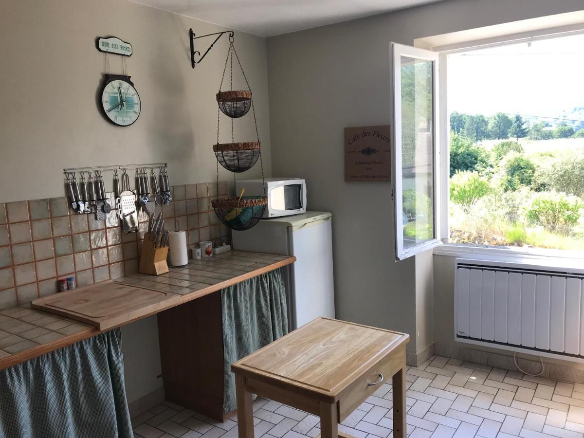 The Linden House Villa Saint-Yrieix-les-Bois Exteriör bild